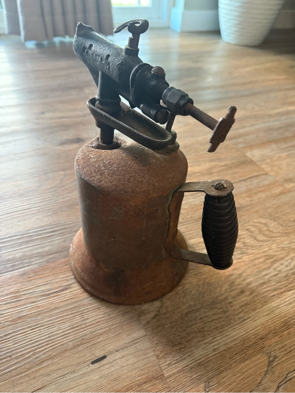 Rustic Brown Torch - Picture 3 of 4